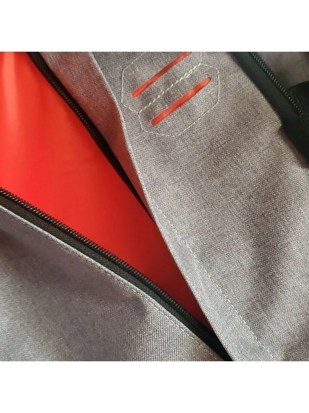Targus Gray and Black Laptop Bag with Orange Accents‎ Case